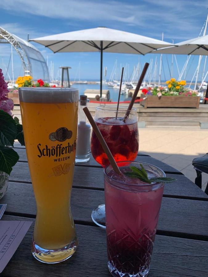 Fewo Strandstrasse - Fuehrt Auf Die Schoene Ostsee-Seebruecke Kuehlungsborn Luaran gambar